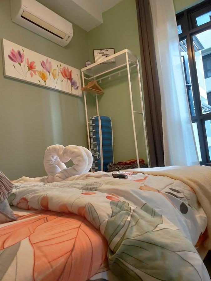 D Bunga مسلم Homestay Pool View Legoland Nusajaya Nusajaya  Eksteriør bilde