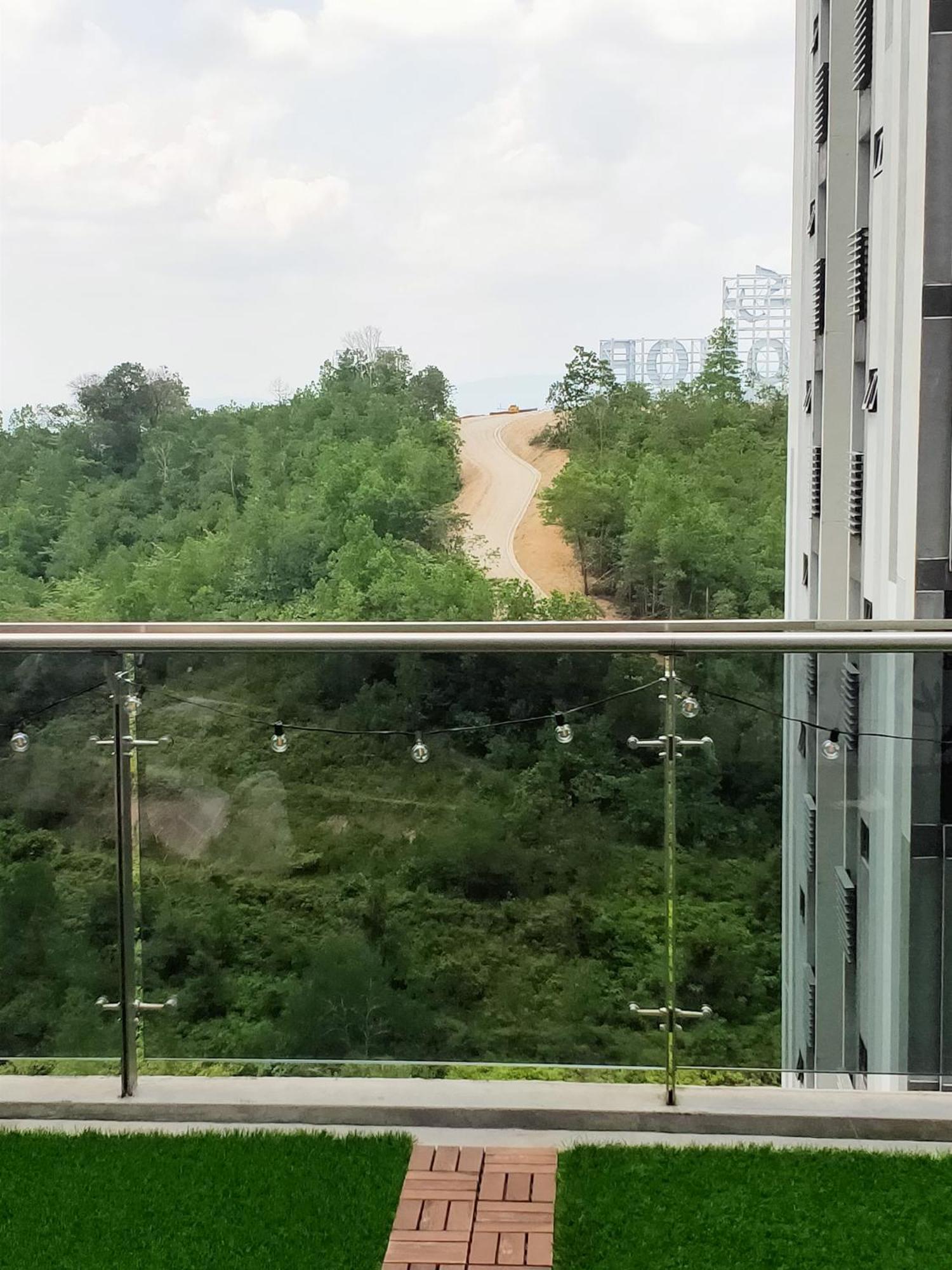 D Bunga مسلم Homestay Pool View Legoland Nusajaya Nusajaya  Eksteriør bilde